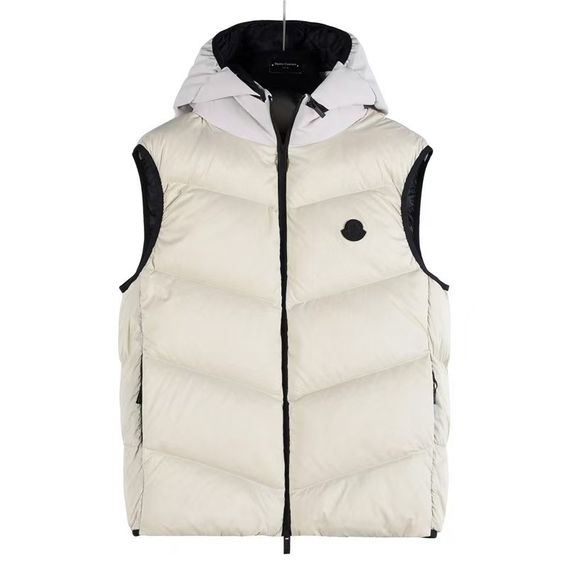 【MONCLER旗艦店】（モンクレール）ダウンベスト ご好評に付き再入荷！
