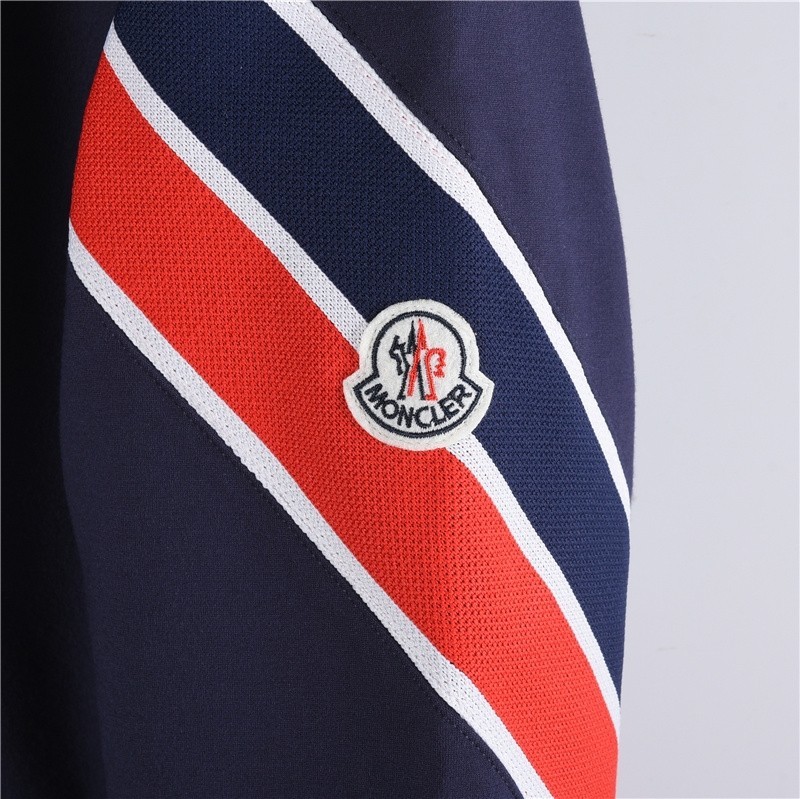 【MONCLER旗艦店】モンクレール ジャケット 、ご好評に付き再入荷！