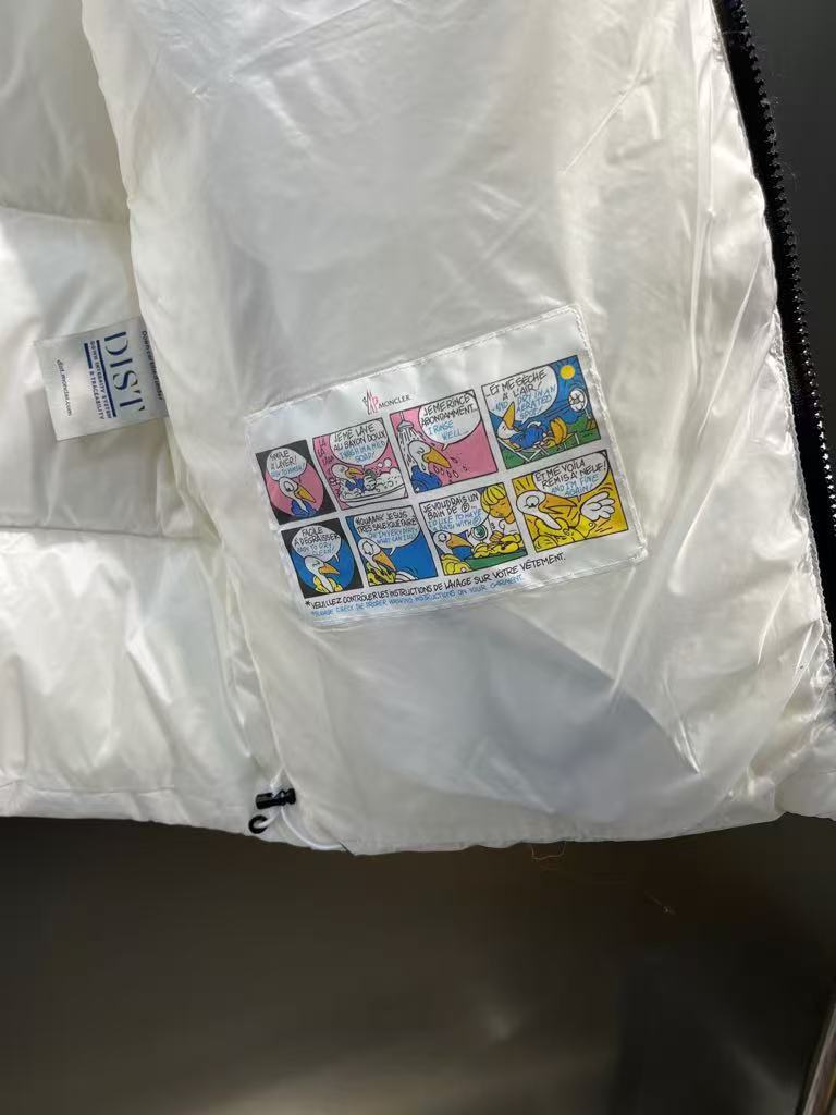 高品質のホワイトモンクレールFEDAREダウンベスト