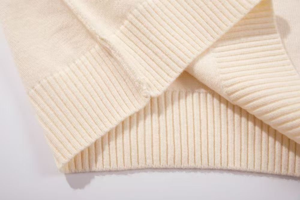 【STONE ISLAND旗艦店】 セーター 男女兼用 ご好評に付き再入荷！