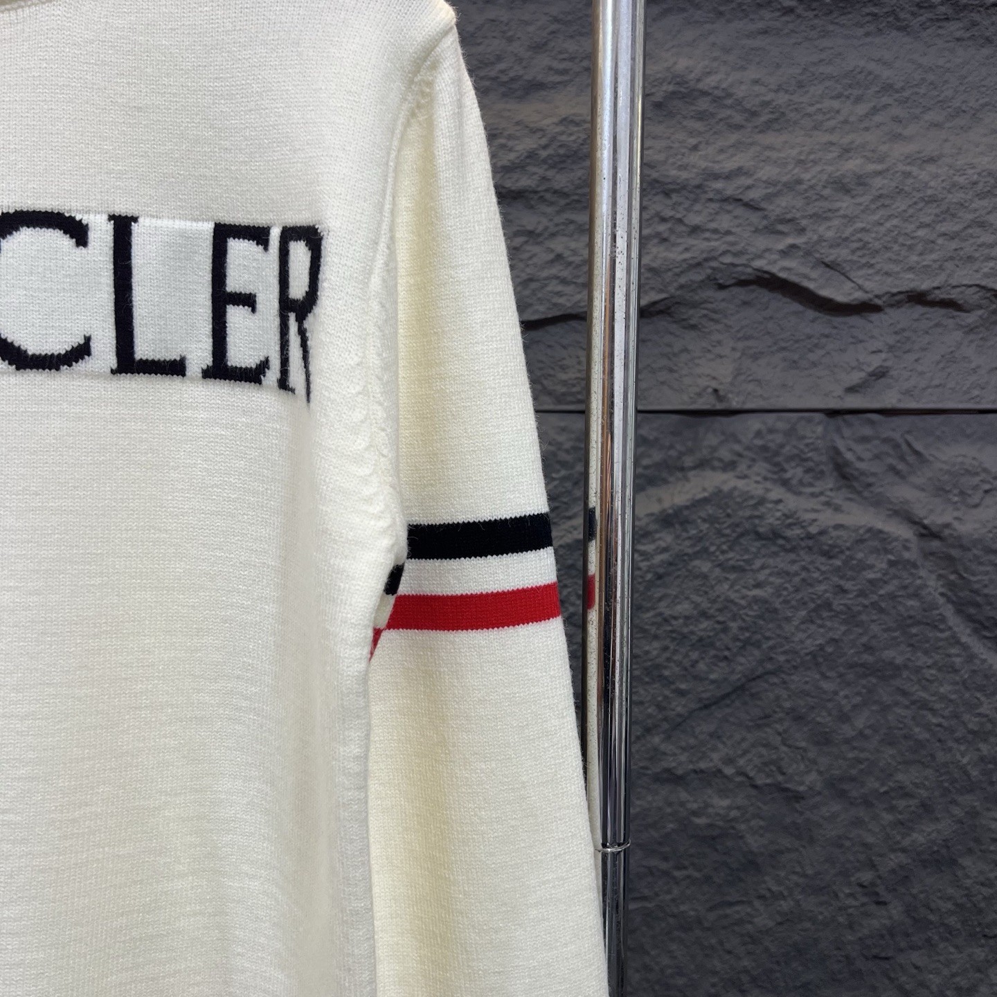 【MONCLER旗艦店】モンクレール セーター ご好評に付き再入荷！