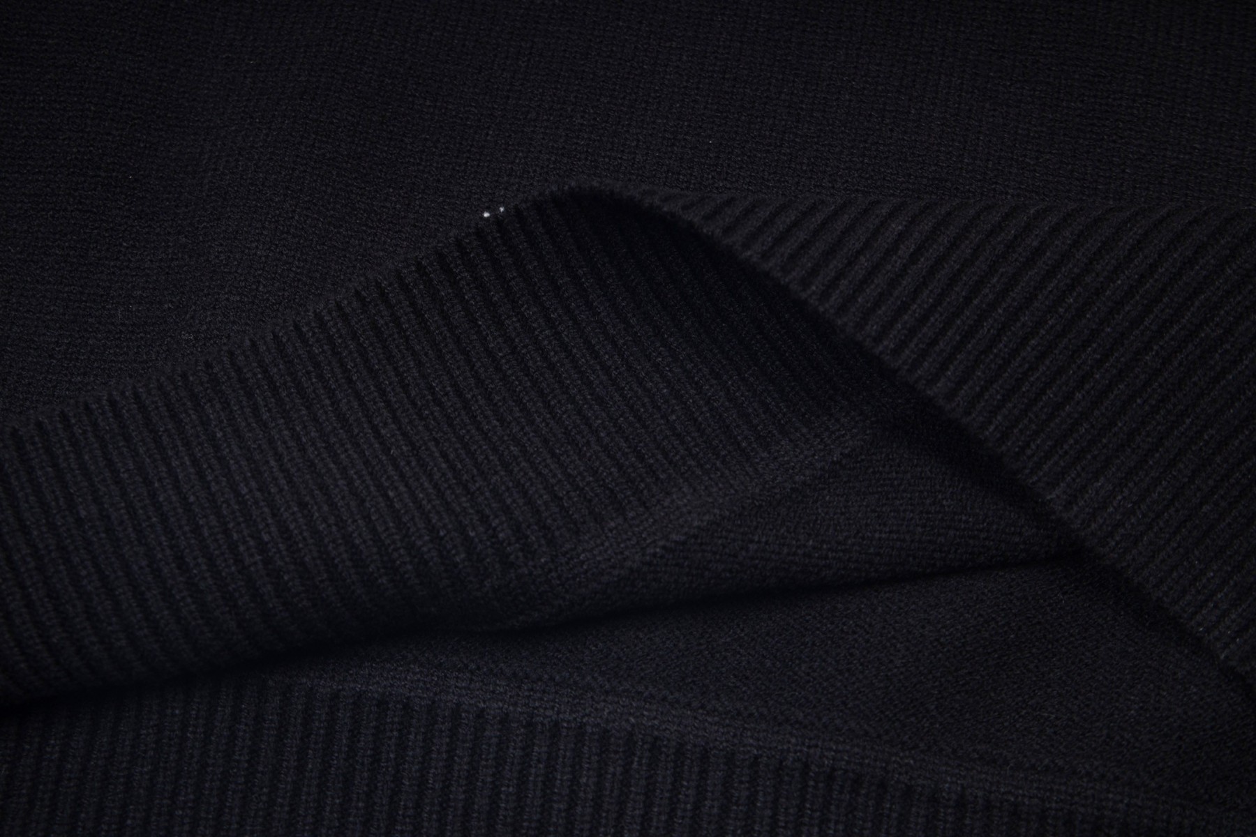 【MONCLER旗艦店】モンクレール セーター ご好評に付き再入荷！