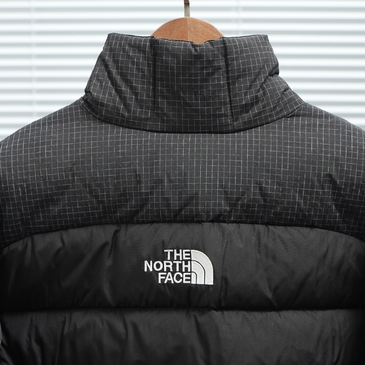 【The North Face 公式 旗艦店】女性用ダウンジャケット ご好評に付き再入荷！