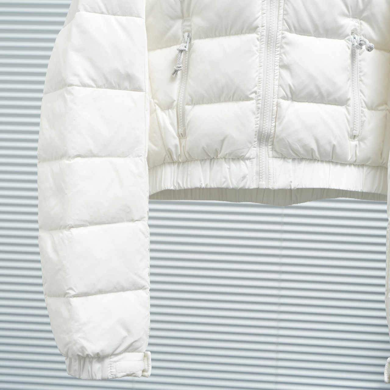 【The North Face 公式 旗艦店】女性用ダウンジャケット ご好評に付き再入荷！