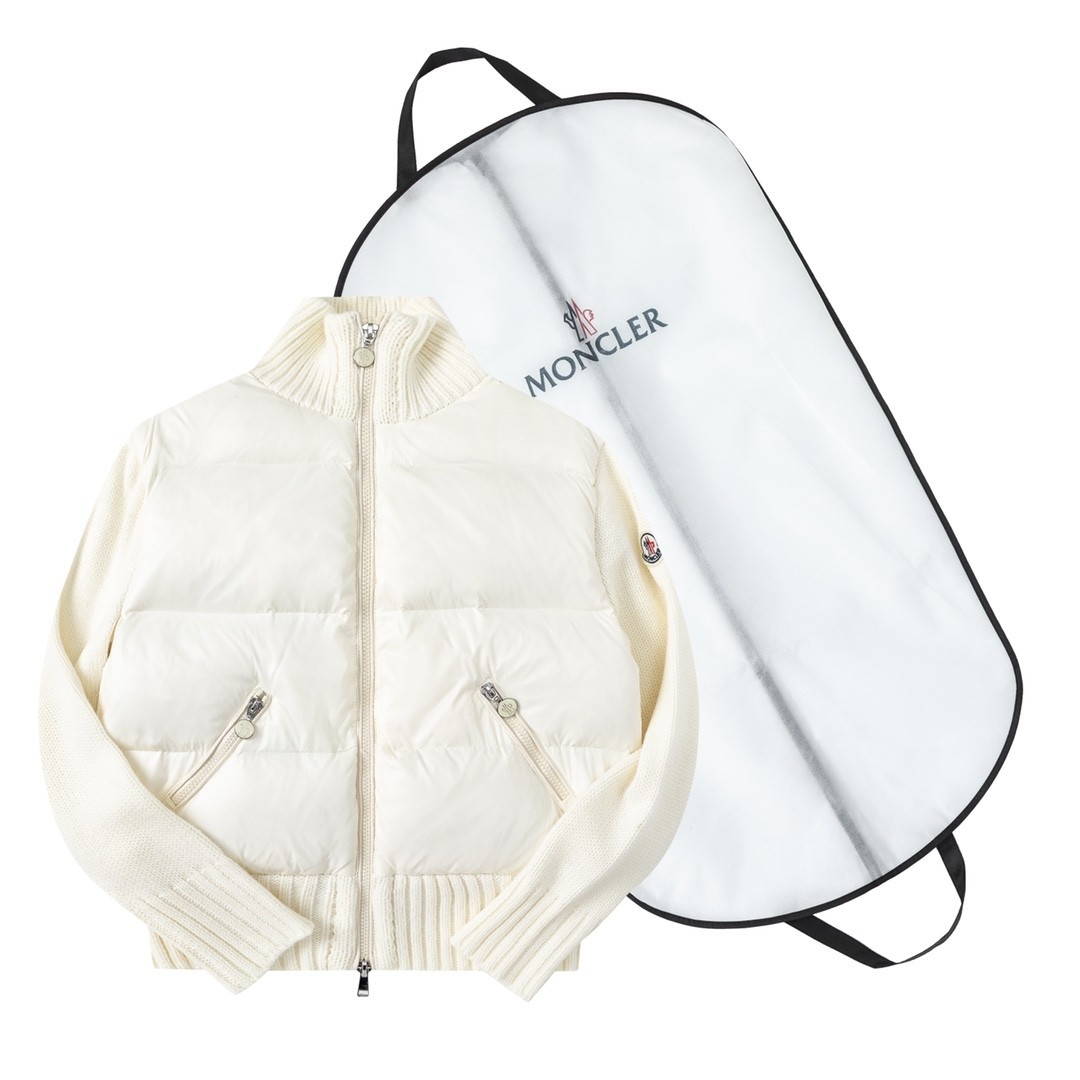 【人気】MONCLER モンクレール ダウンジャケット ご好評に付き再入荷！