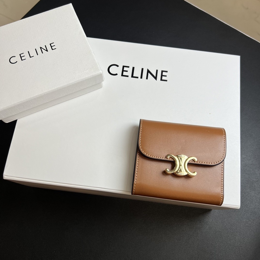 CELINE セリーヌ 凱旋門トリフォールド財布 10.5*9*3cm
