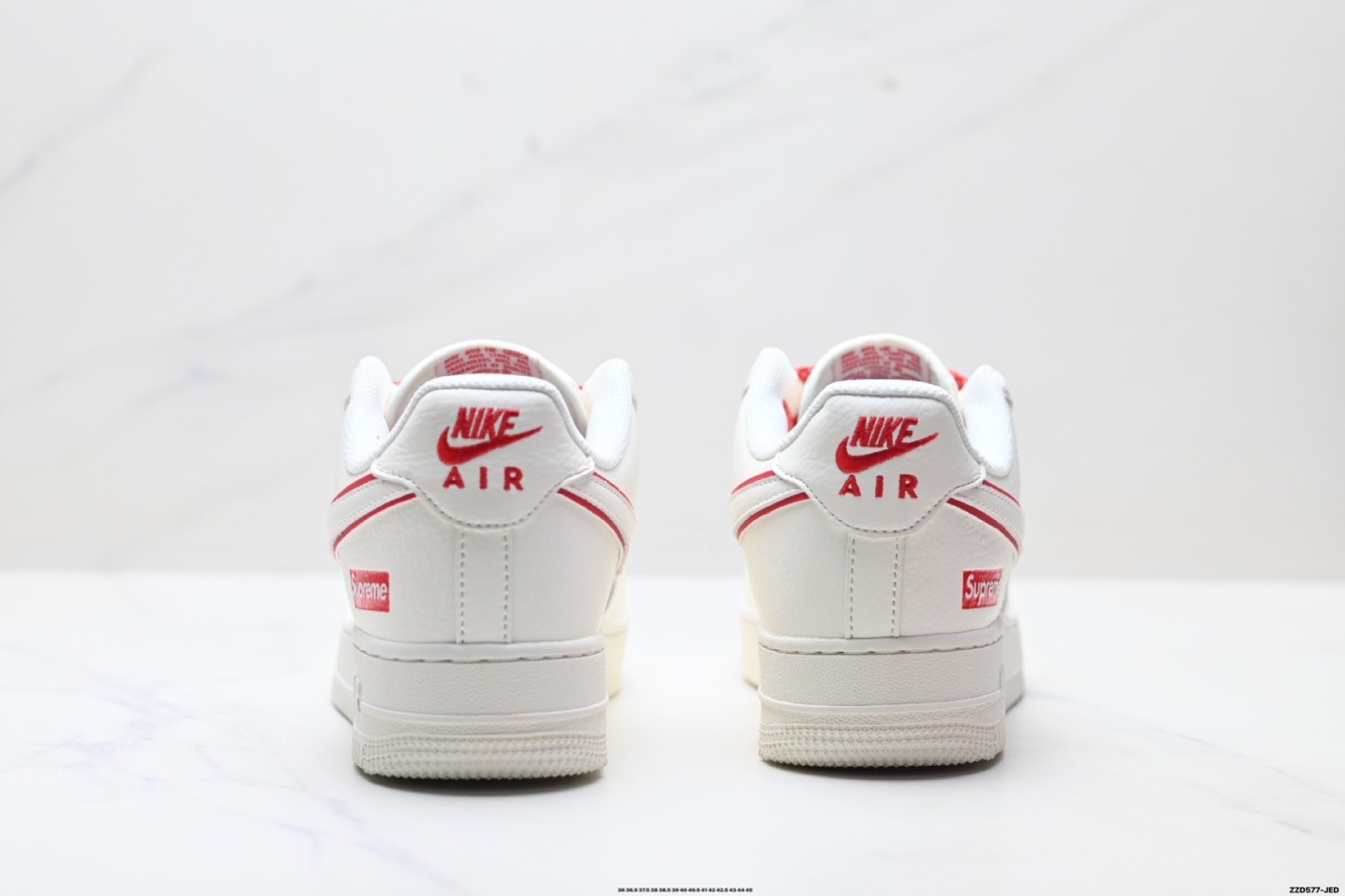 Nike Air Force 1 Low x Supreme カジュアルシューズ