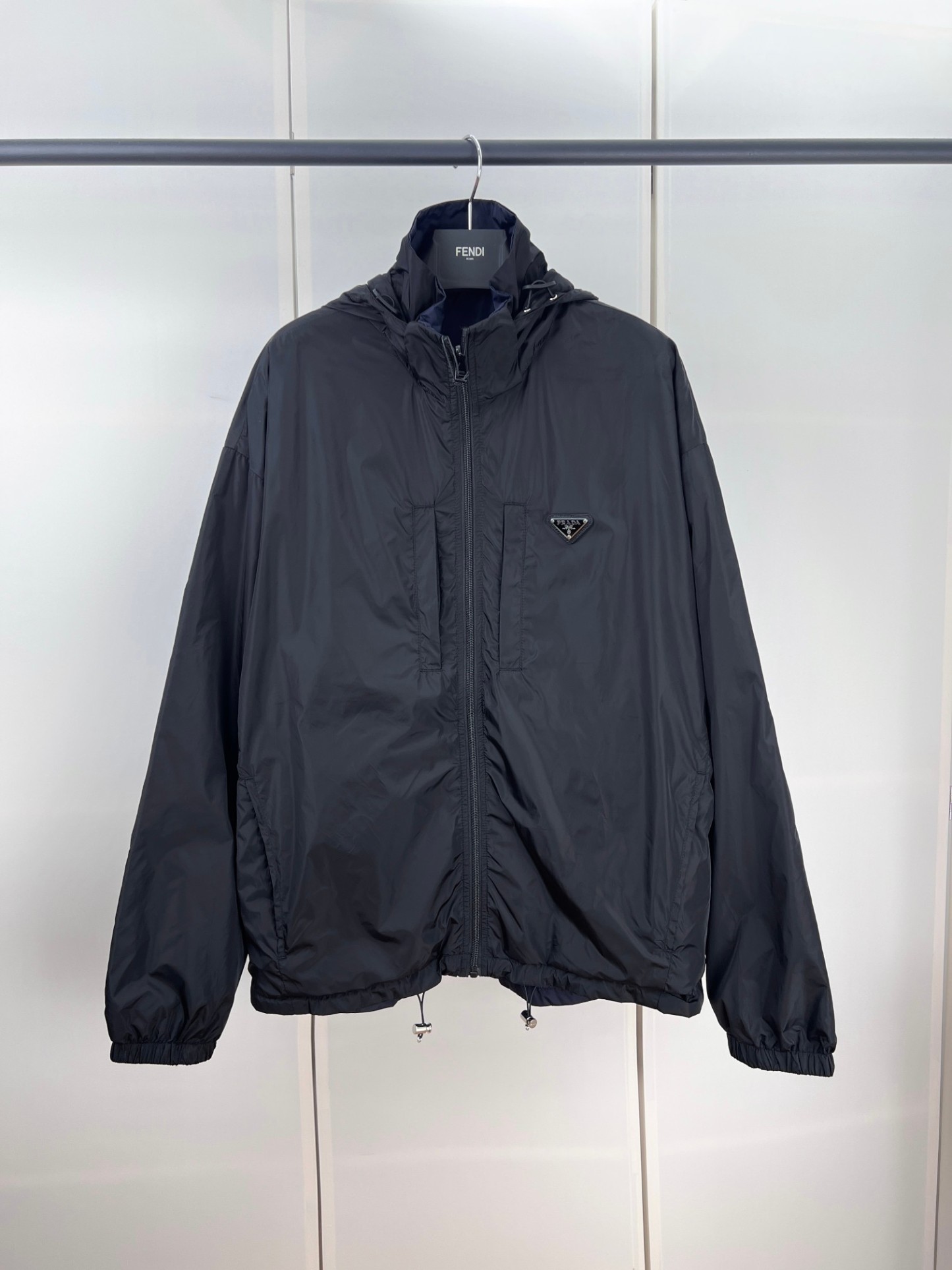 【PRADA旗艦店】プラダ リバーシブル ジャケット ご好評に付き再入荷！