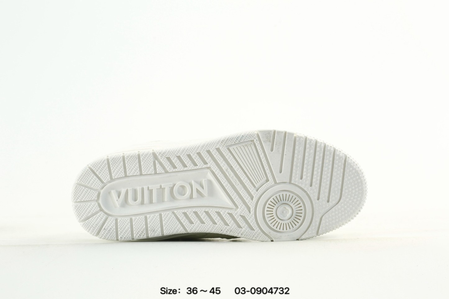 LOUIS VUITTON ルイヴィトン LV TRAINER スニーカー