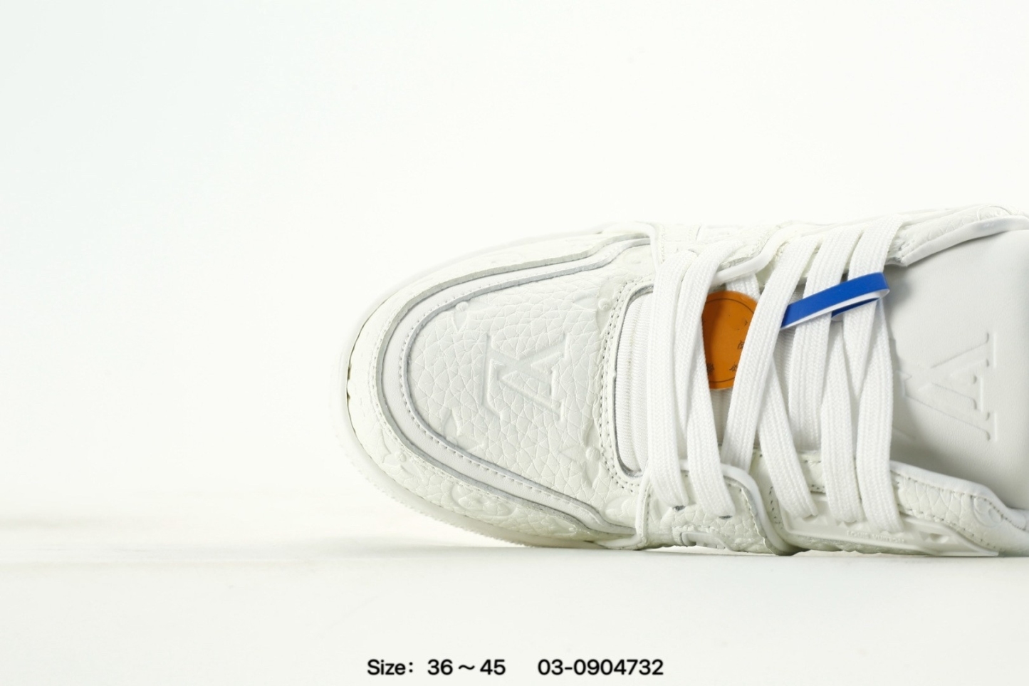 LOUIS VUITTON ルイヴィトン LV TRAINER スニーカー