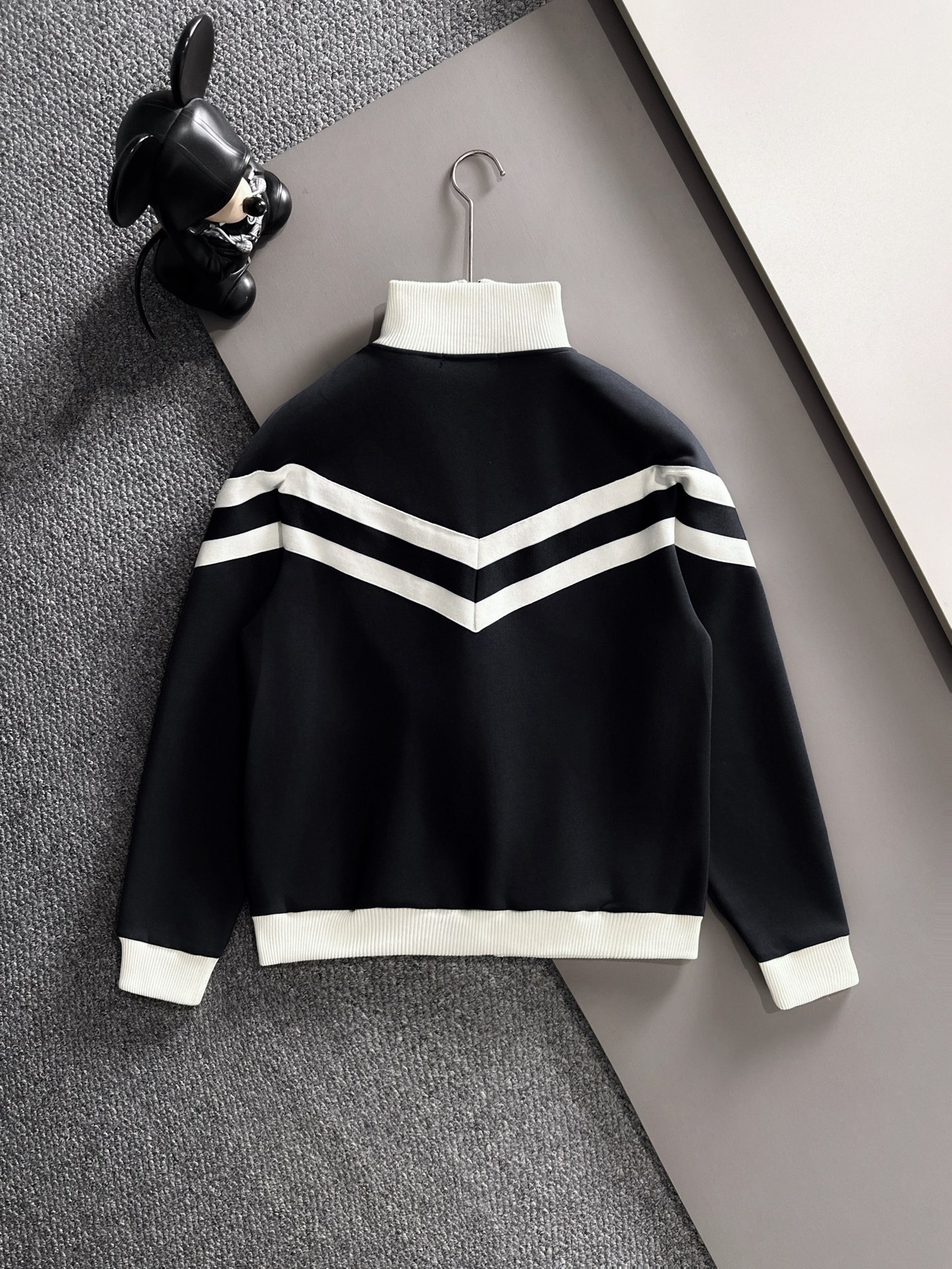 【LOUIS VUITTON旗艦店】ルイヴィトン 上下セット セットアップ ご好評に付き再入荷！