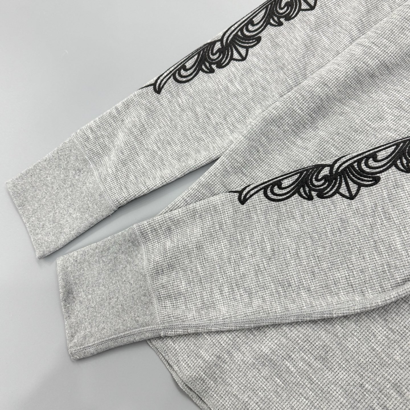 【CHROME HEARTS】クロムハーツ 長袖 男女兼用、ご好評に付き再入荷！
