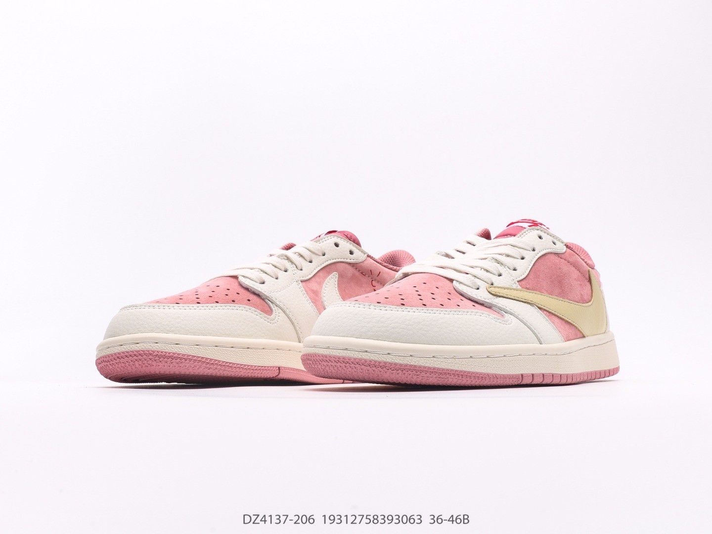 Travis Scott × Nike Air Jordan 1 Low OG SP 