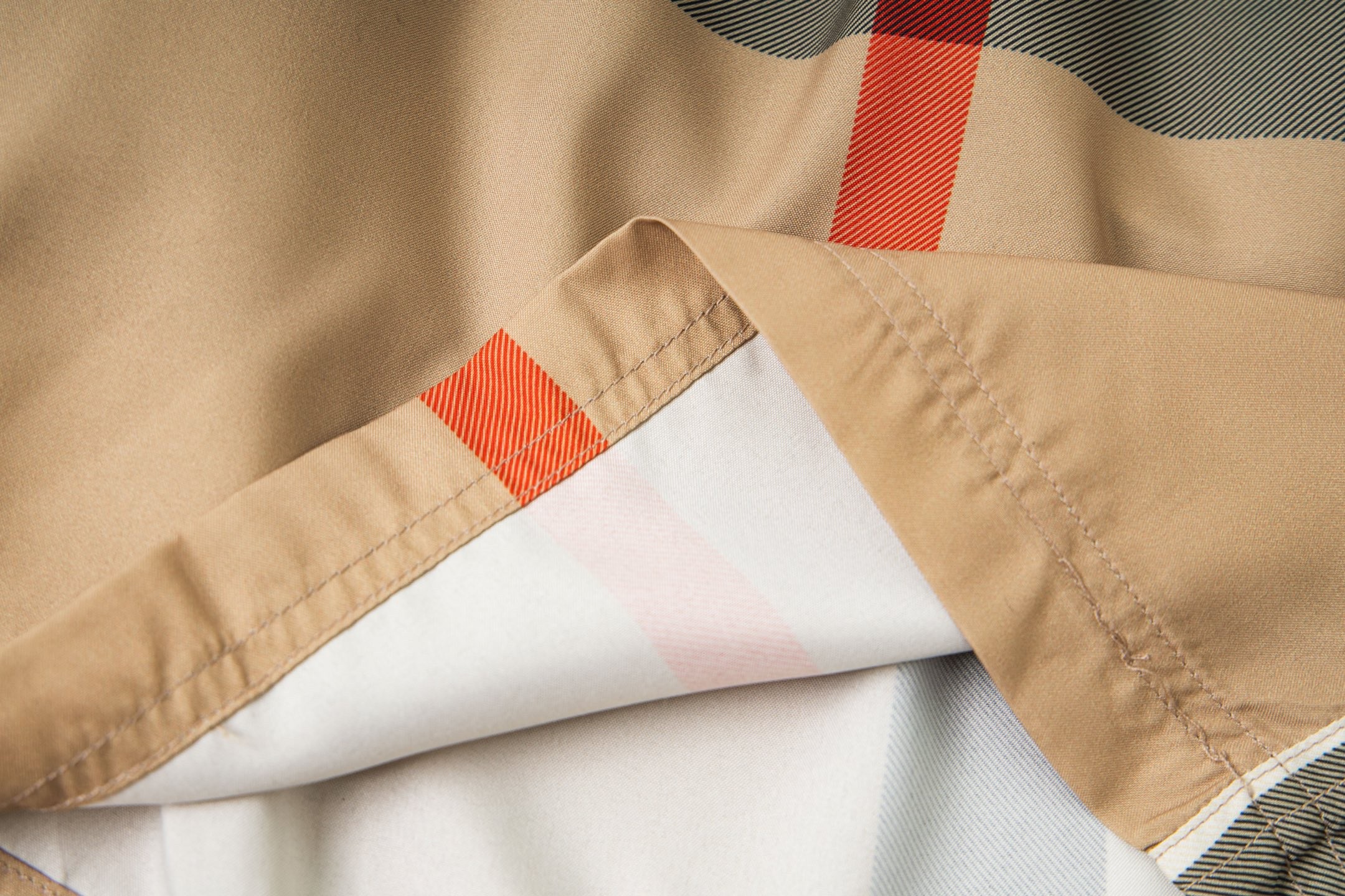 【BURBERRY】半袖T シャツショートパンツ セットアップ
