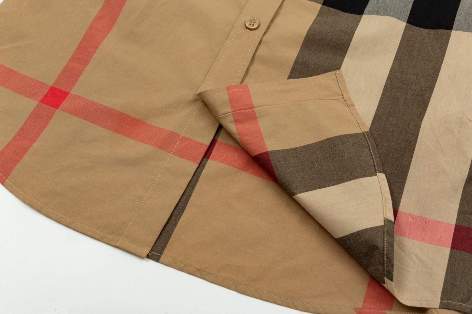 【BURBERRY】長袖シャツ ショートパンツ セットアップ