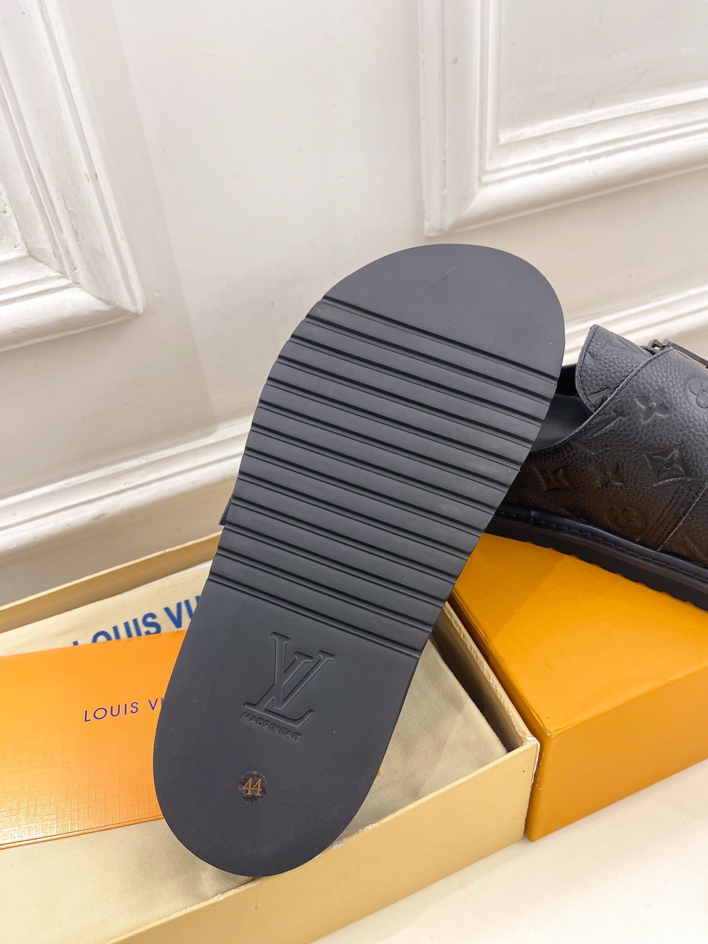 【LOUIS VUITTON】COSY COMFORT サンダル