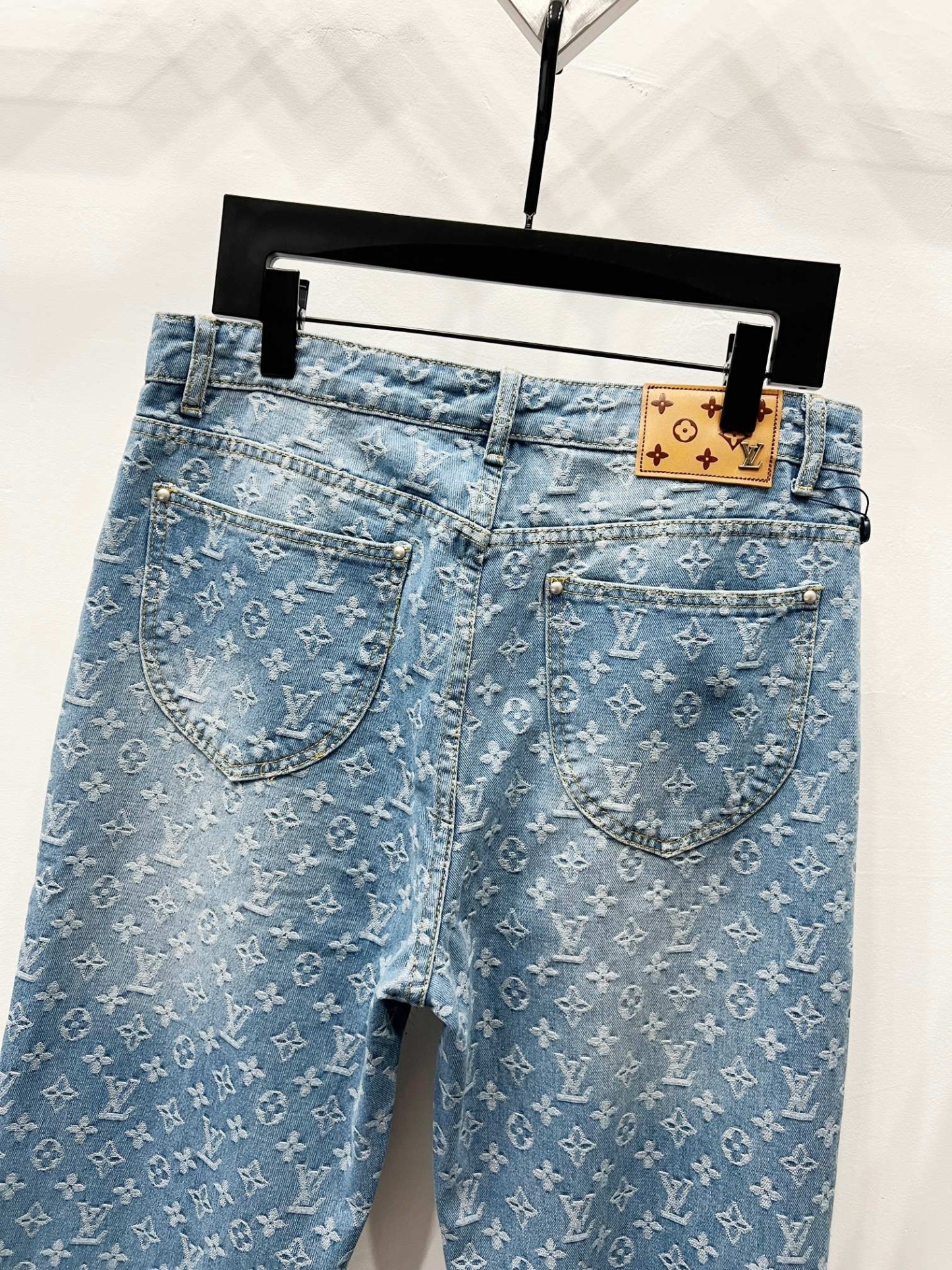 【LOUIS VUITTON】デニムジーンズ