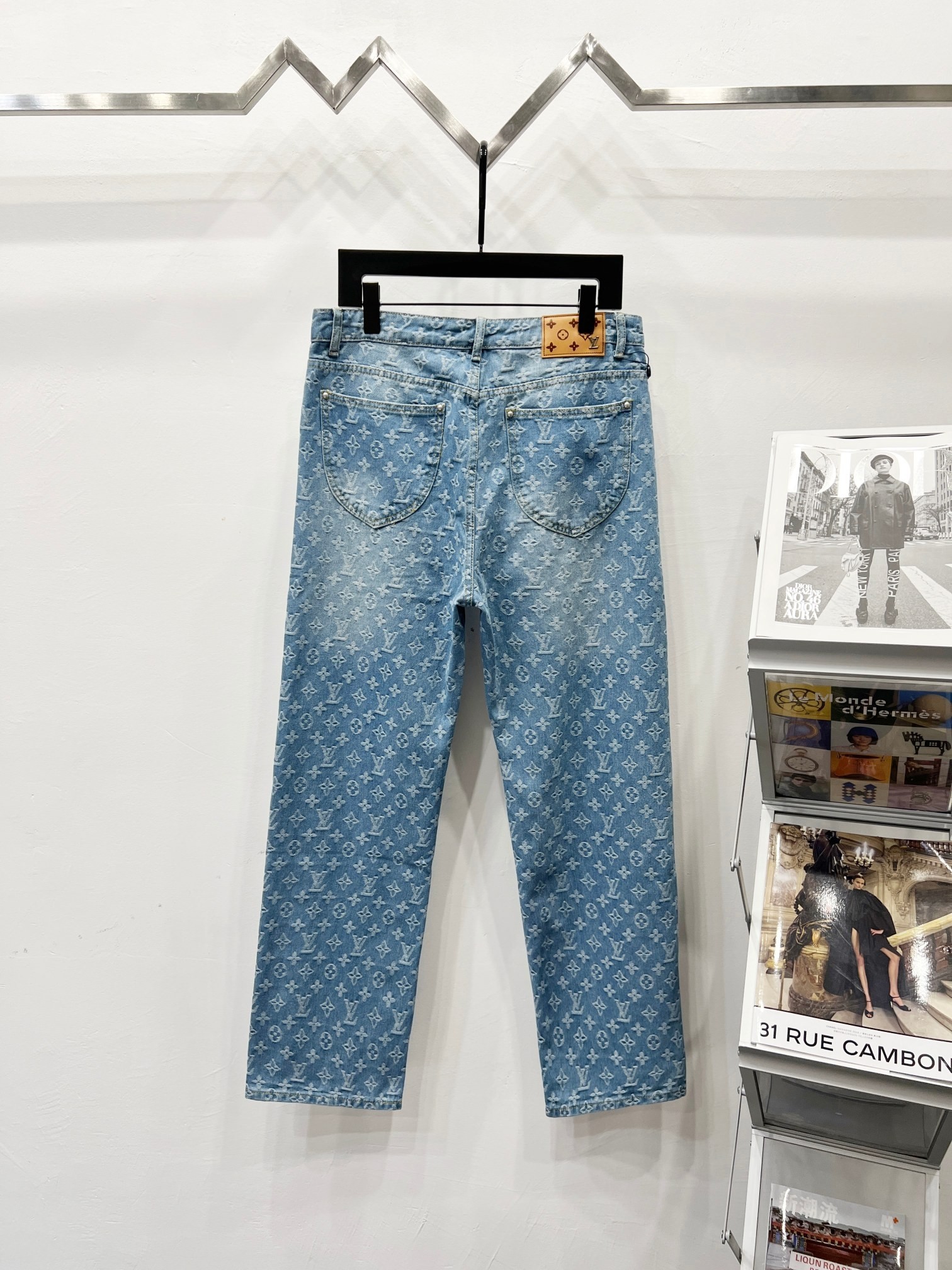 【LOUIS VUITTON】デニムジーンズ