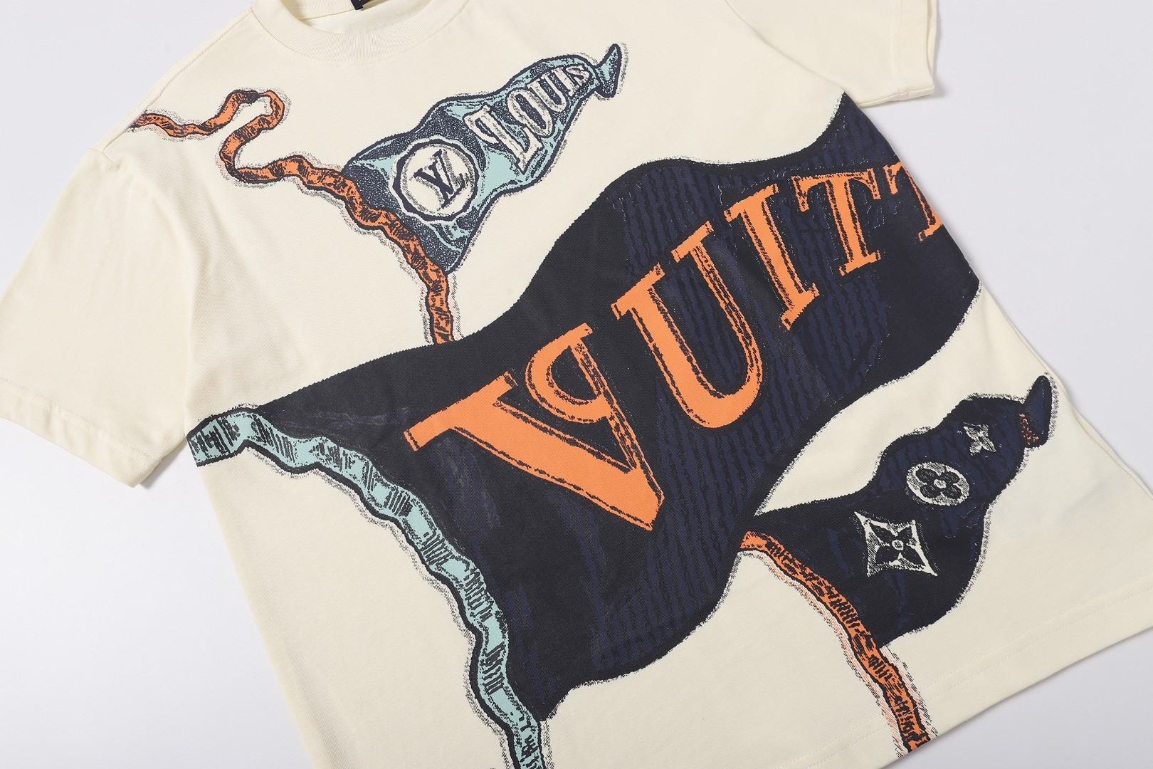 【LOUIS VUITTON】半袖 T シャツ