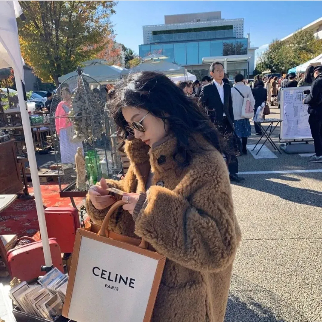 【CELINE】永遠の定番クラシックトートから | 夏にも持ちたい帆布バッグ新登場