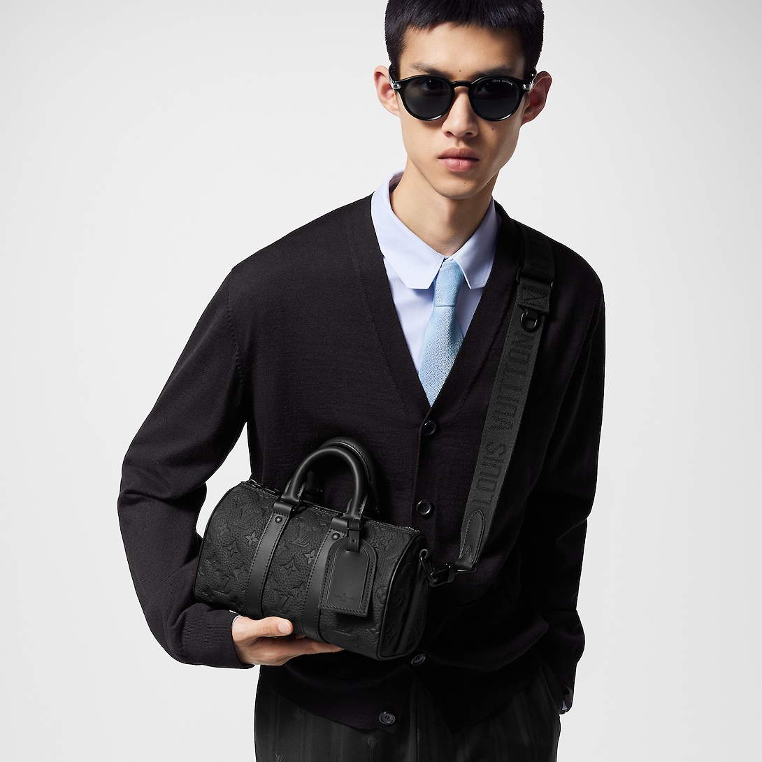 LOUIS VUITTON バンドリエール 25 ショルダーバッグ M20900