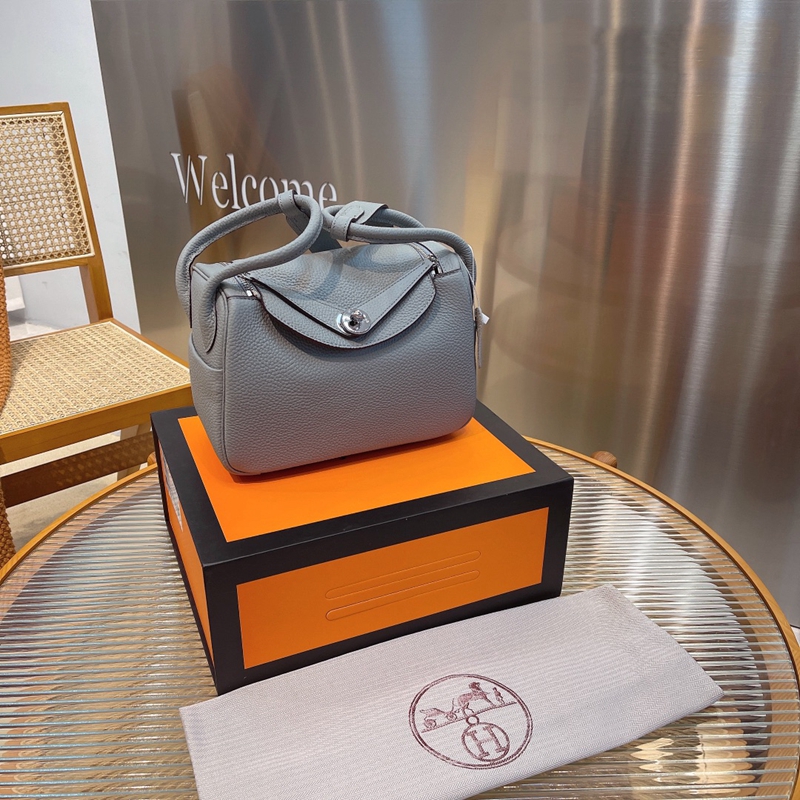 Hermes エルメス ☆ 2021年最新なクラシックな lindy ショルダーバッグ 手提げ袋 肩掛け