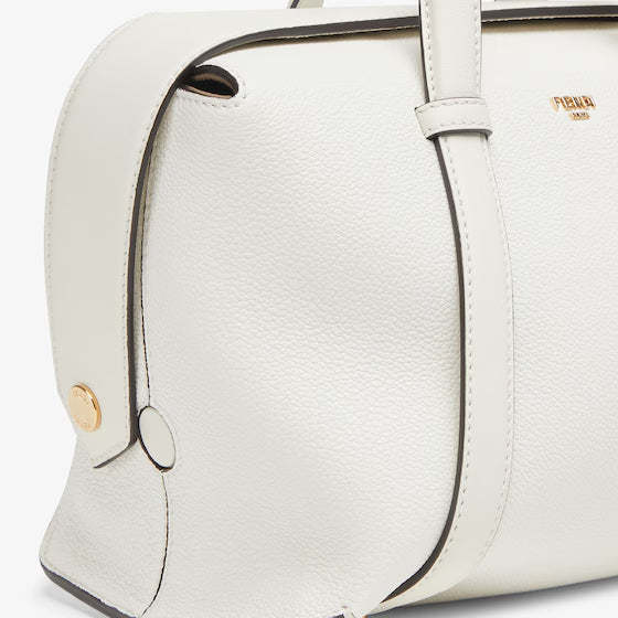 フェンディ ボストン 365    アイスホワイト レザー バッグ