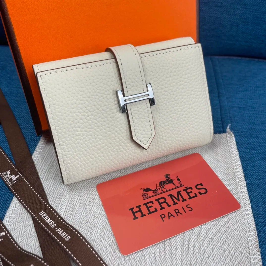HERMÈS 三つ折り財布 8カラー 10X12CM