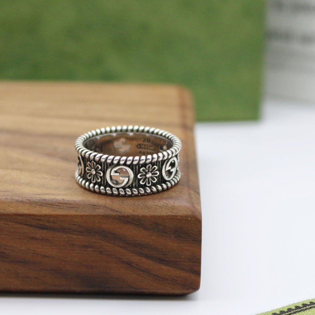 GUCCI インターロッキングG シルバーリング