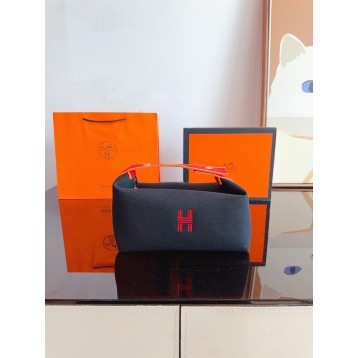 【HERMES】 《ブリッドアブラック》 PM サイズ ポーチ