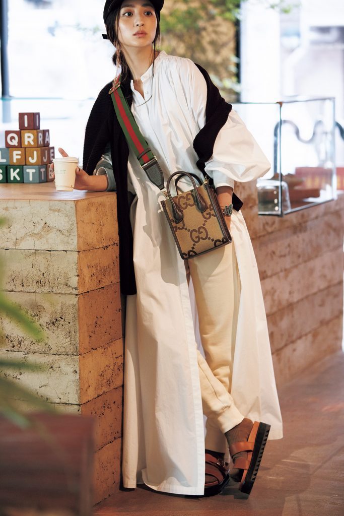 大人気！すぐ届く！【GUCCI】ミニ トートバッグ ユニセックス