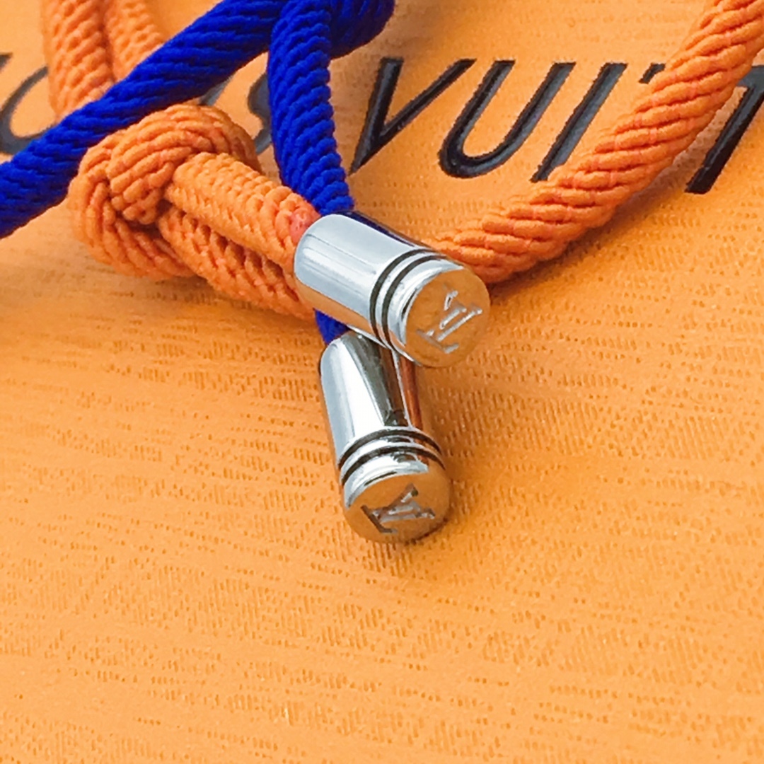 LOUIS VUITTON（ルイヴィトン） ブレスレット