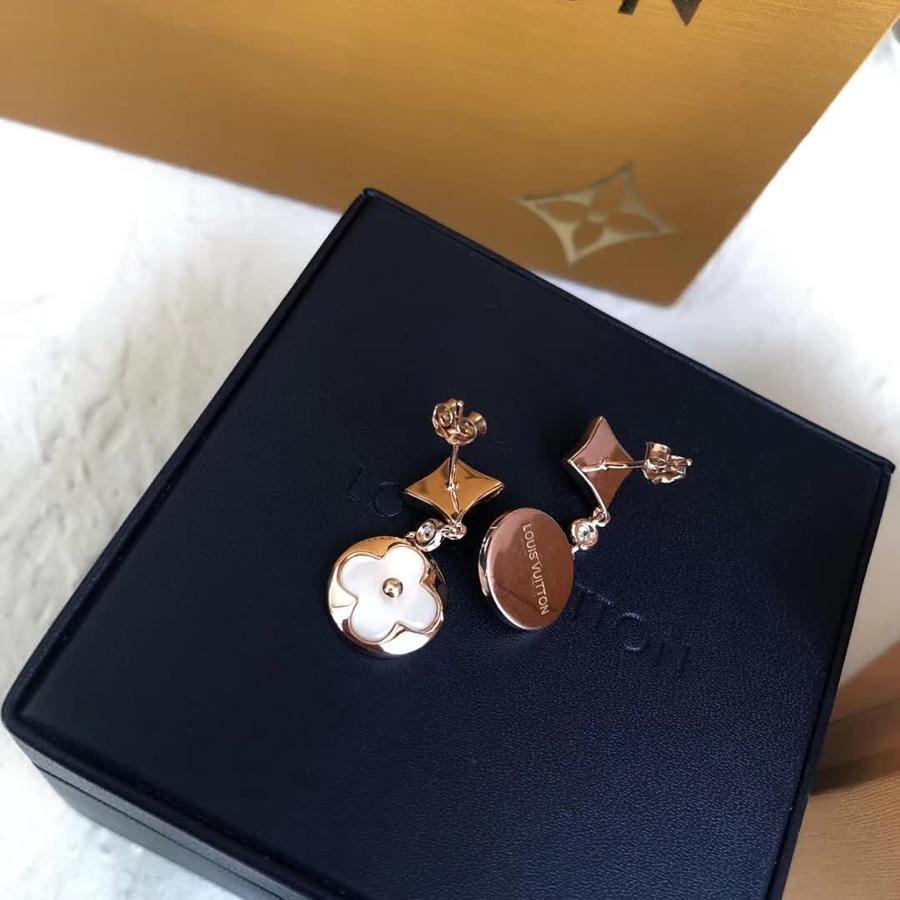 Louis Vuitton（ルイヴィトン）イヤリング  18K