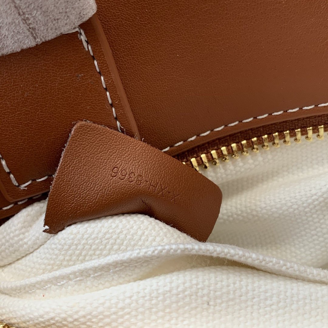 【CELINE旗艦店】(セリーヌ) バッグ 32x29x8 cm