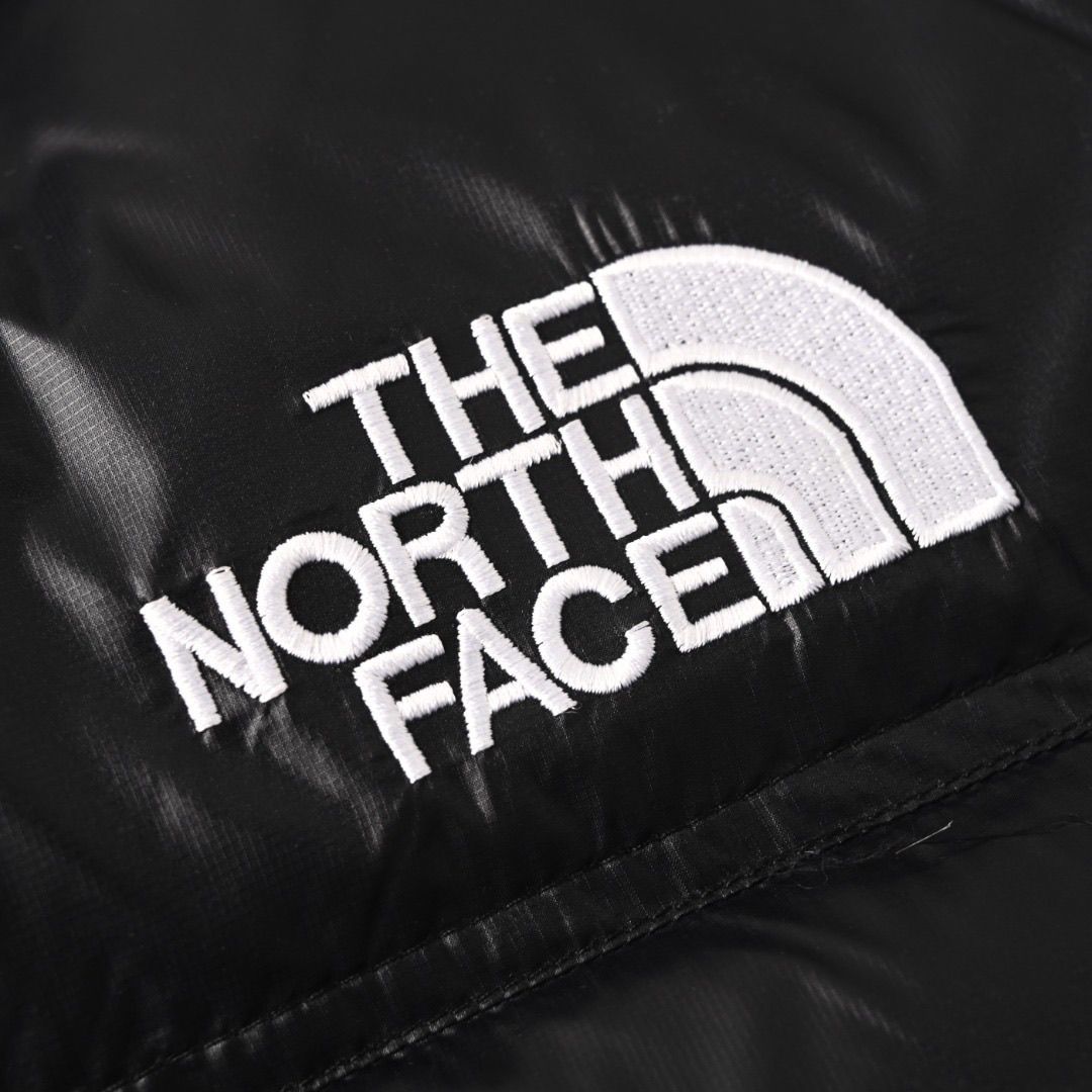 【The North Face】Nuptse レディース ショートダウンジャケット‌