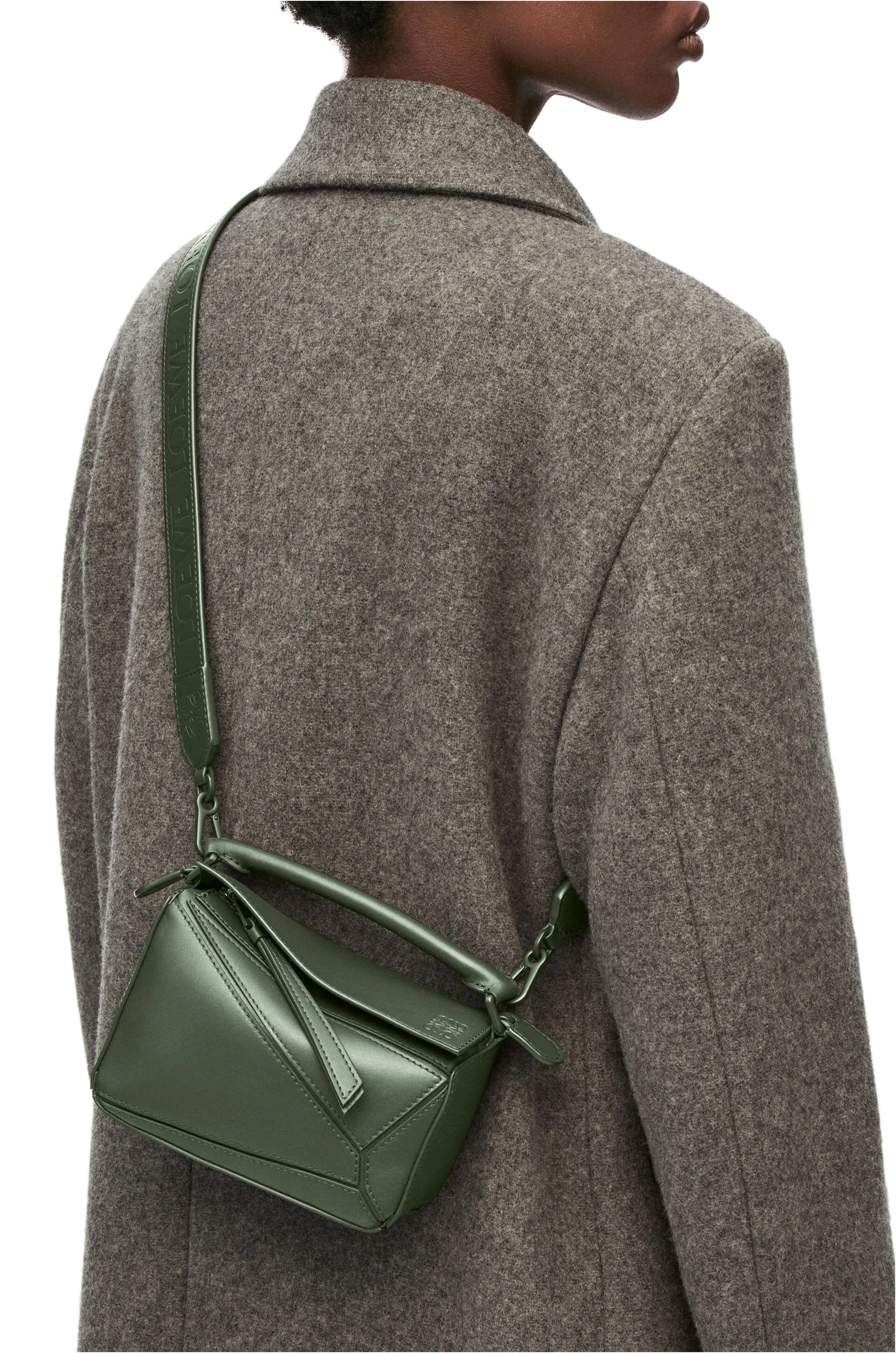 LOEWE Puzzle Small バッグ☆グレインカーフ