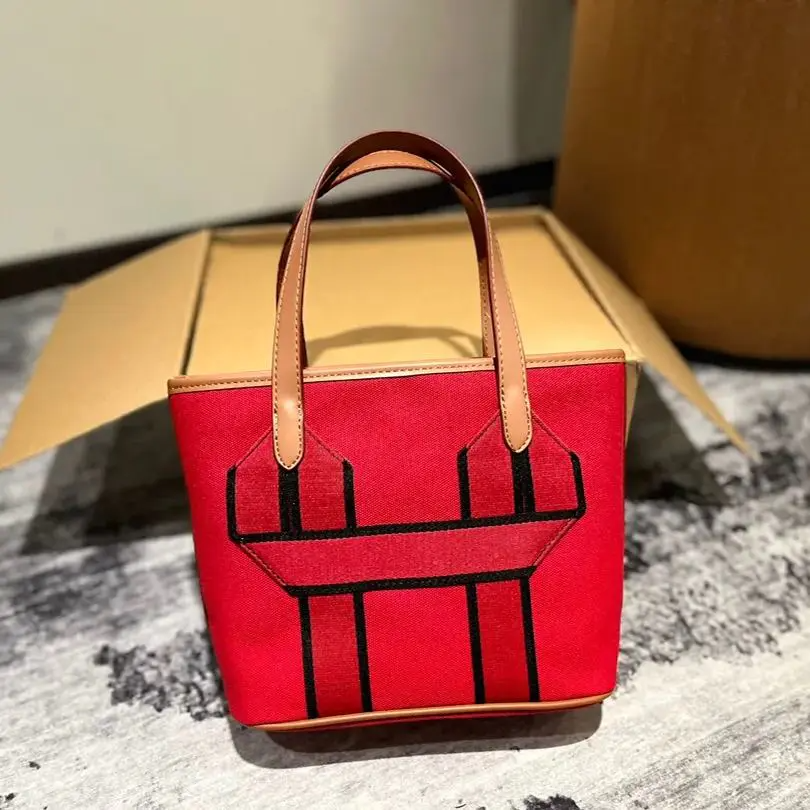 HERMES キャンバス製野菜バスケット