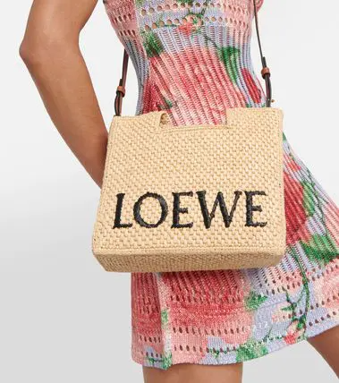 ∞∞ LOEWE ∞∞ Paula's Ibiza Font raffia バッグ ☆