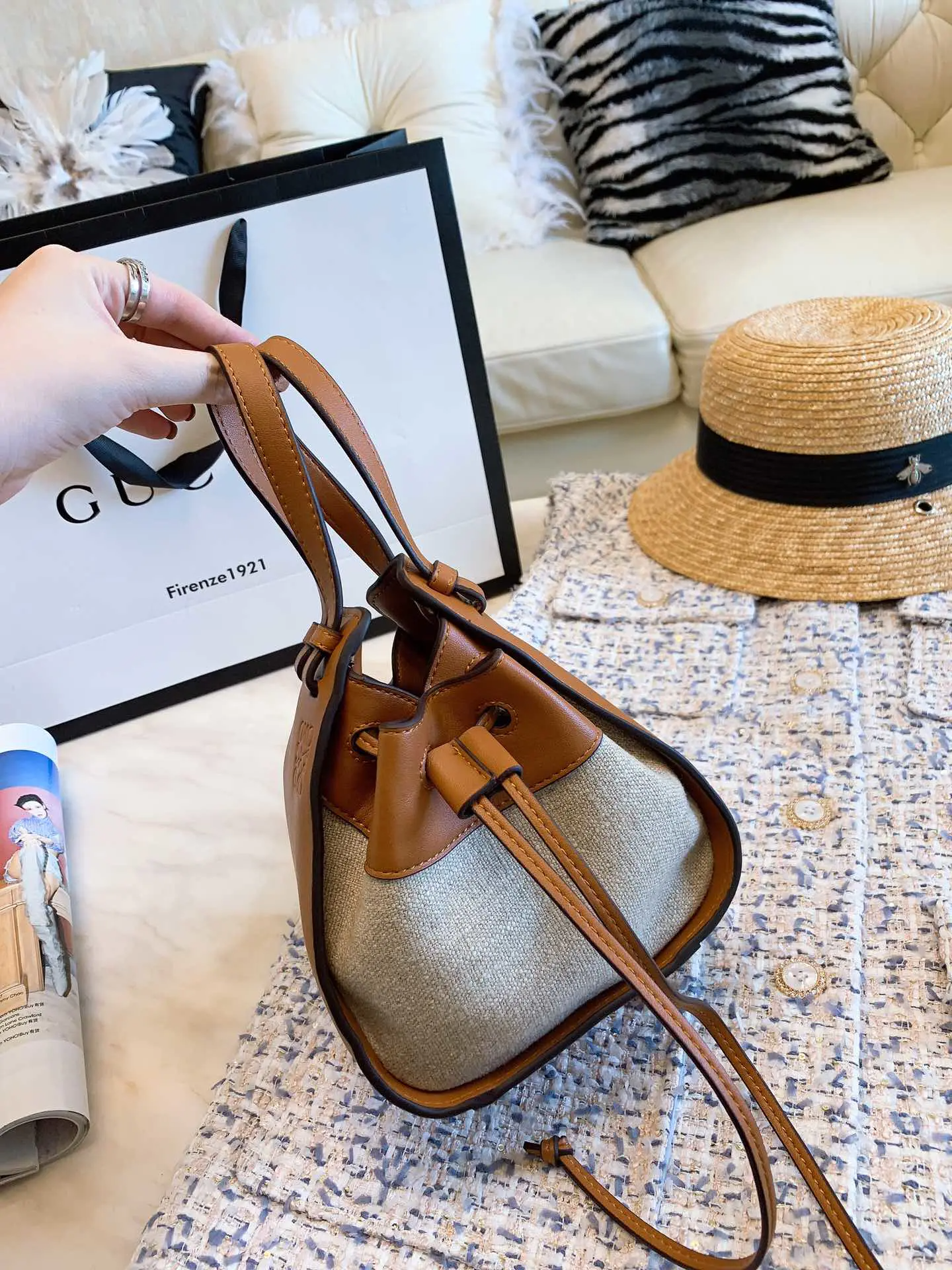 新作☆LOUIS VUITTONルイヴィトン★コリエ・プティ ルイ