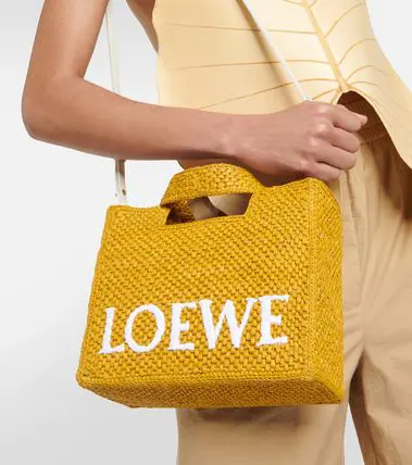 ∞∞ LOEWE ∞∞ Paula's Ibiza Font raffia バッグ ☆
