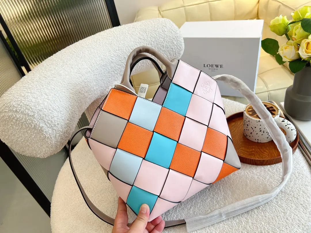 Loewe配色かごバッグレザーベジタブルバスケット