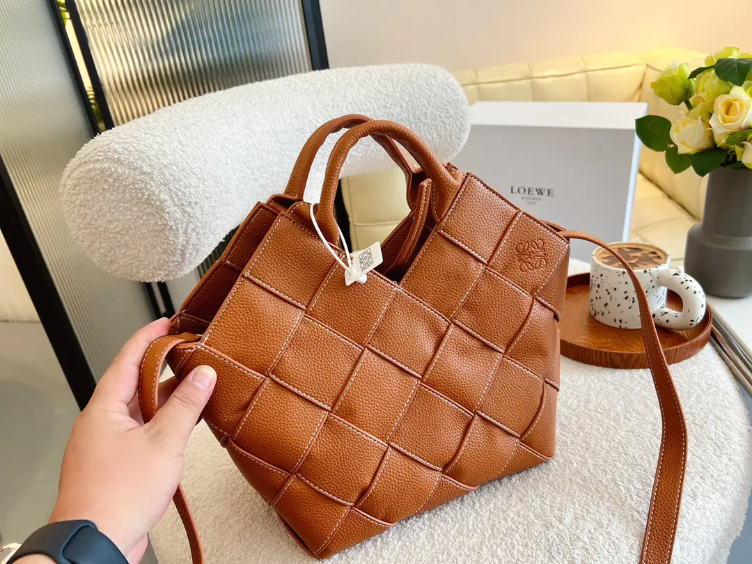 Loewe かごバッグ レザー ベジタブル バスケット