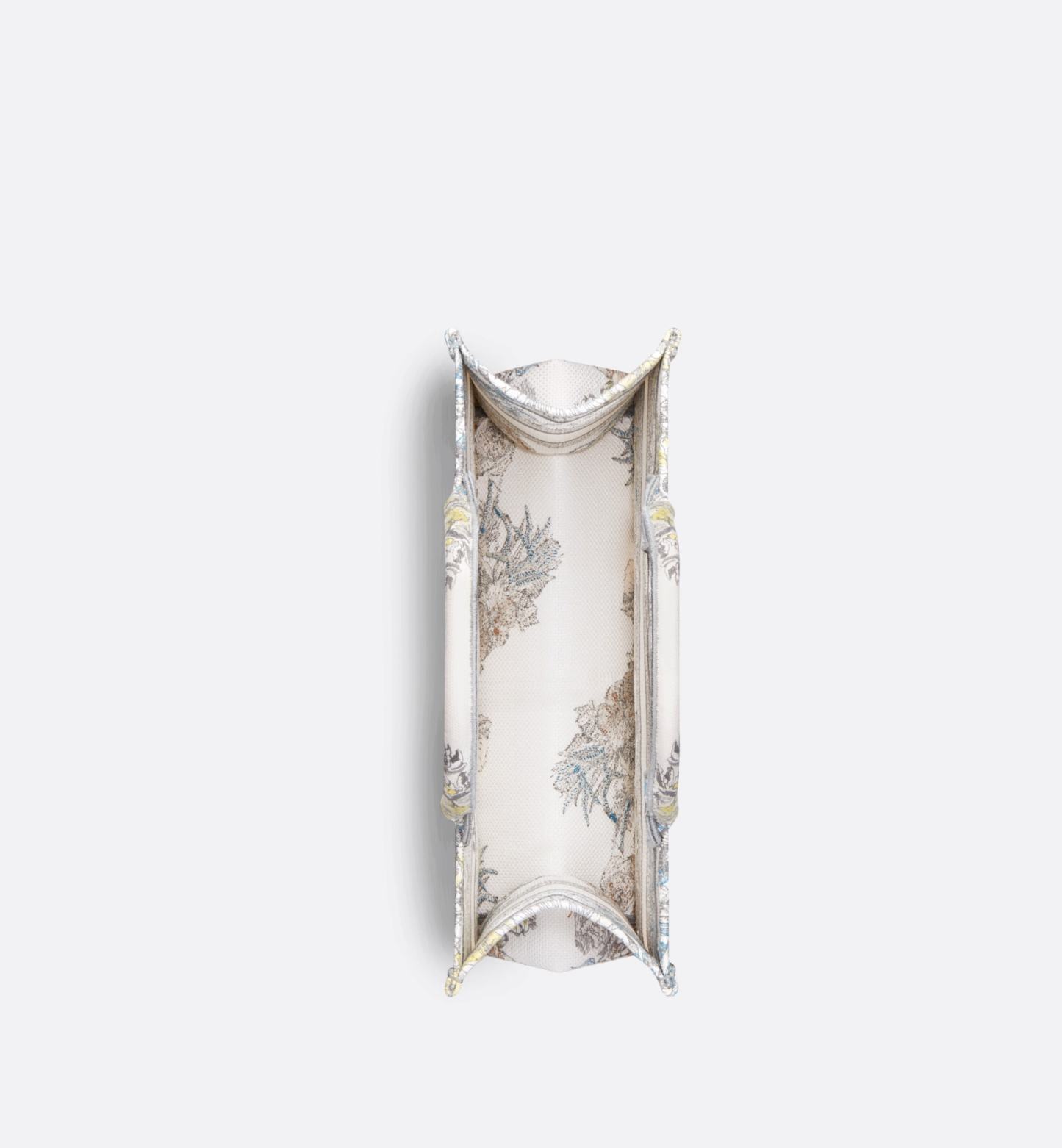 人気の新商品 DIOR BOOK TOTE ミディアムバッグ