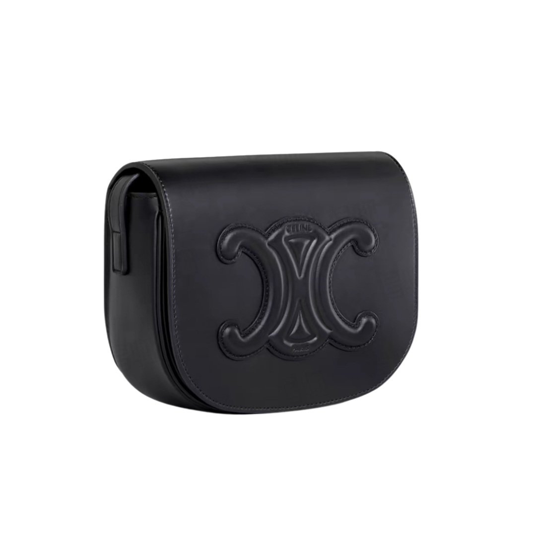 【完売間近】CELINE フォルコキュイル ショルダーバッグ 大人気