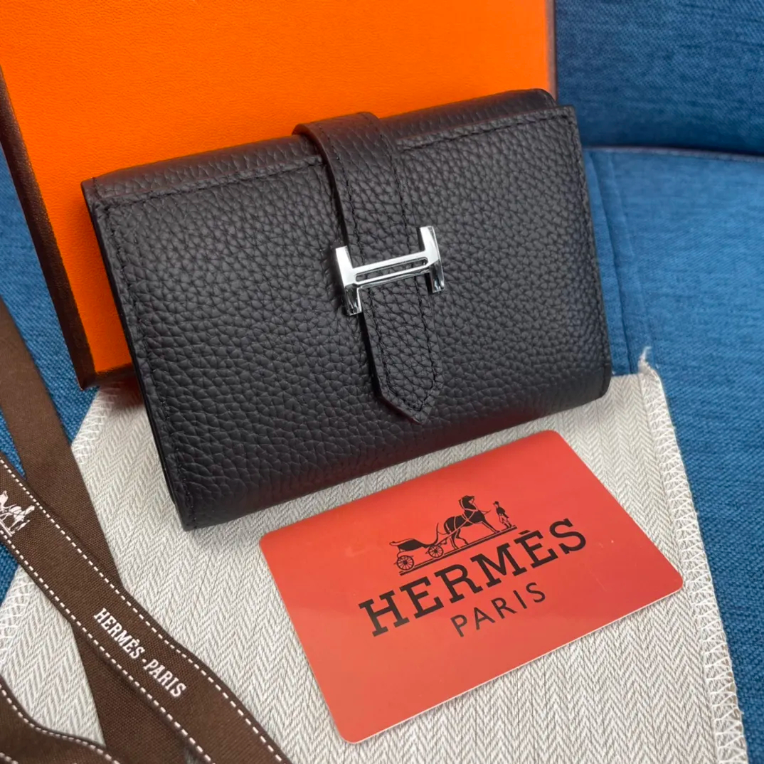 HERMÈS 三つ折り財布 8カラー 10X12CM