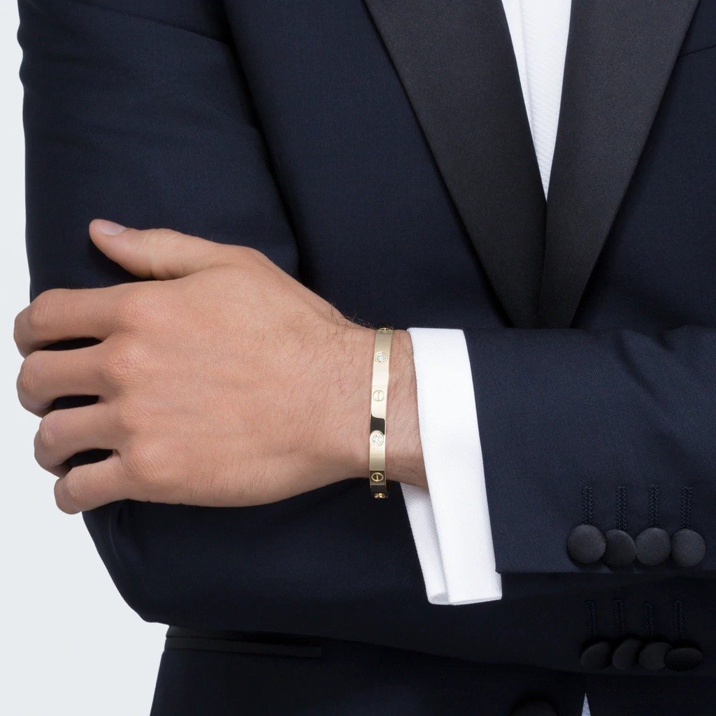 【Cartier】カルティエ LOVE BRACELET, 4 DIAMONDS ブレスレット、ダイヤモンド4個