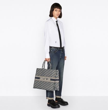 【ディオール】◆人気 BOOK TOTE 定番柄刺繍 トートバッグ-3 sizes