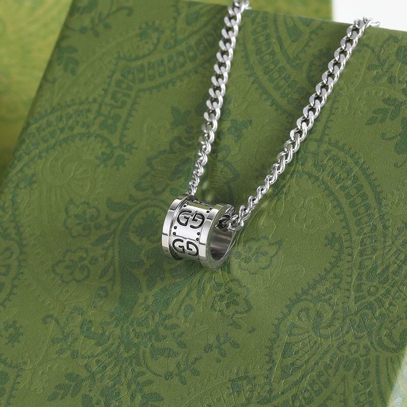 GUCCI（グッチ）ネックレス