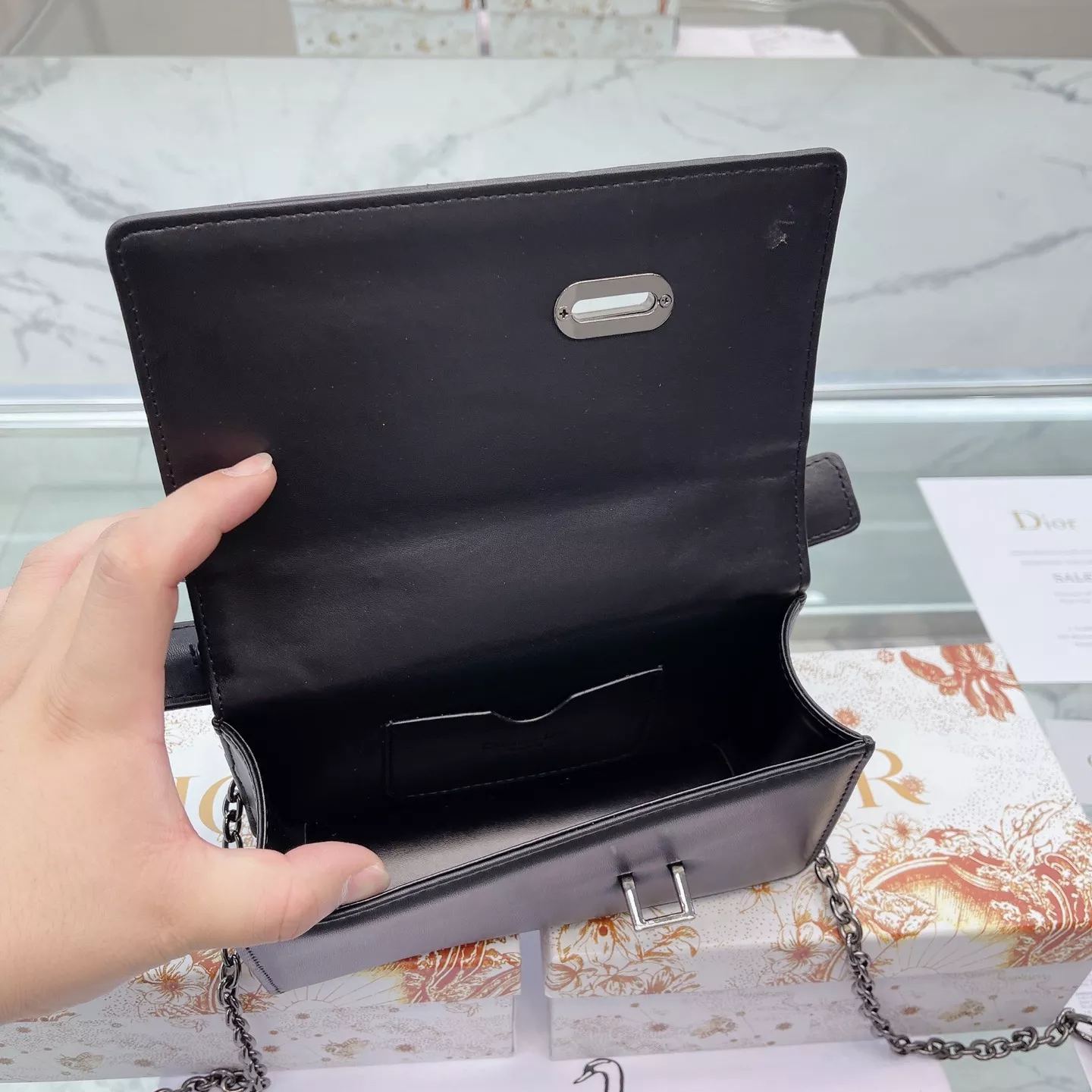 Dior/ディオールレディースバッグ新作30 MONTAIGNEトウチェックチェーンバッグショルダーバッグショルダーバッグ