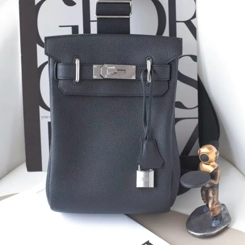 【超希少な3色のみ】★HERMES Hac a dos バックパック